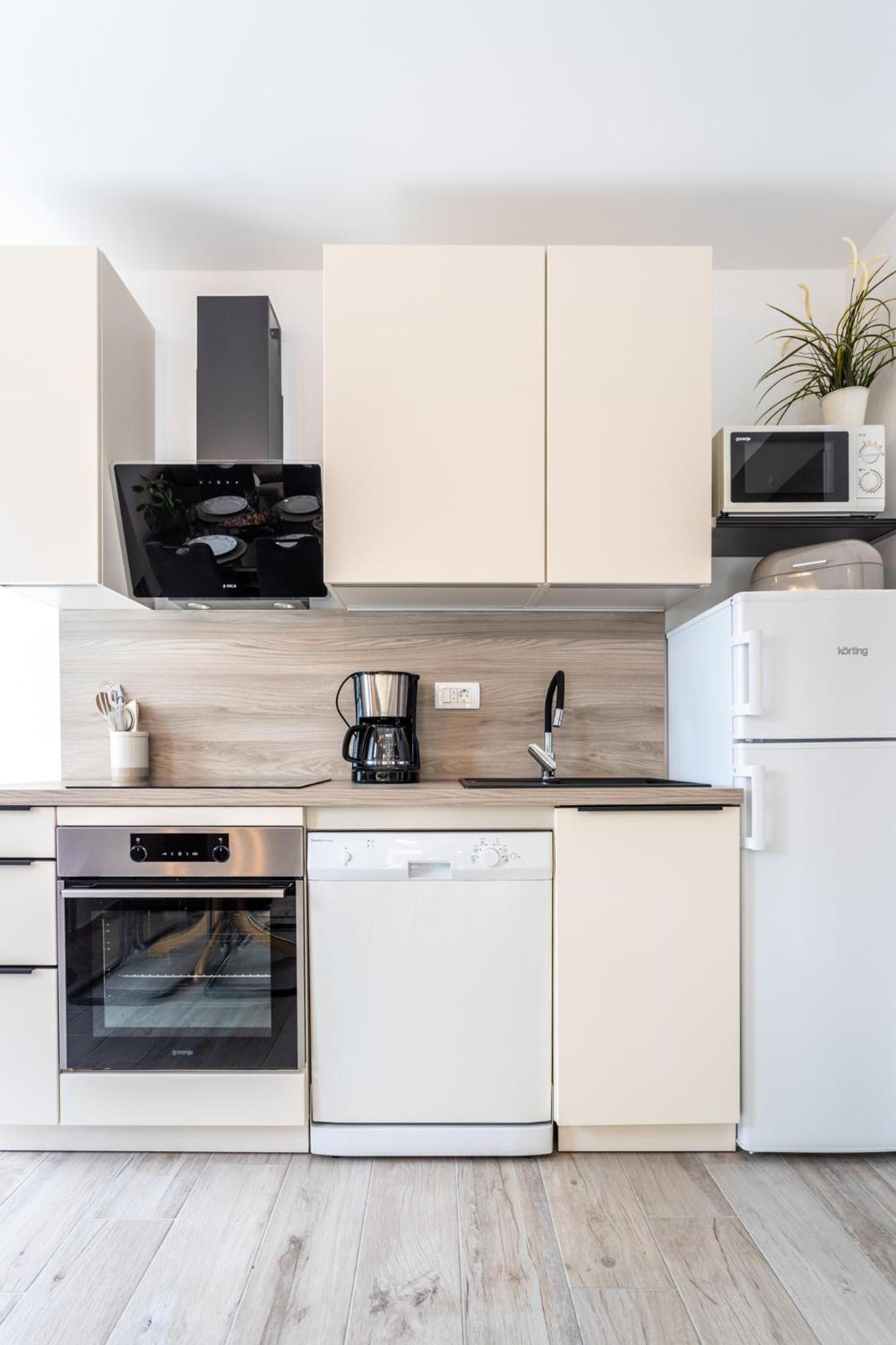 Kalina Deluxe Apartments Єлса Екстер'єр фото