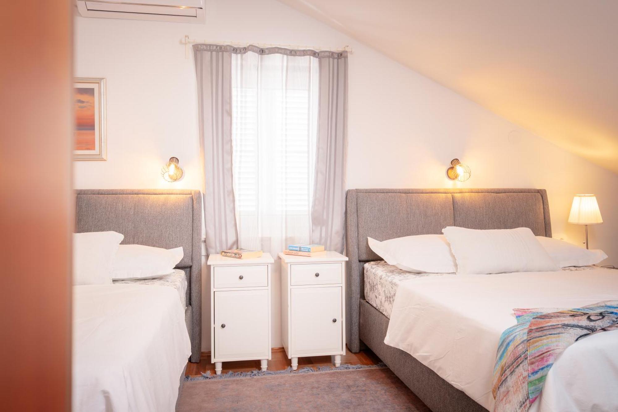 Kalina Deluxe Apartments Єлса Екстер'єр фото